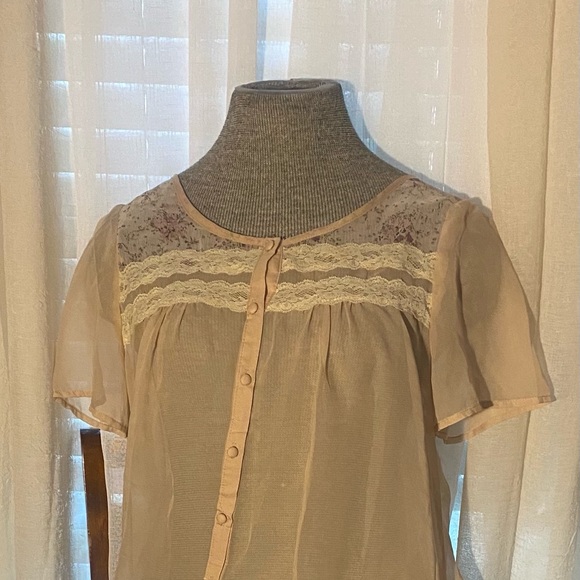Women’s Blouse Vintage Style - Picture 1 of 3